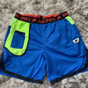 NIKE NSW mesh 4 pocket shorts